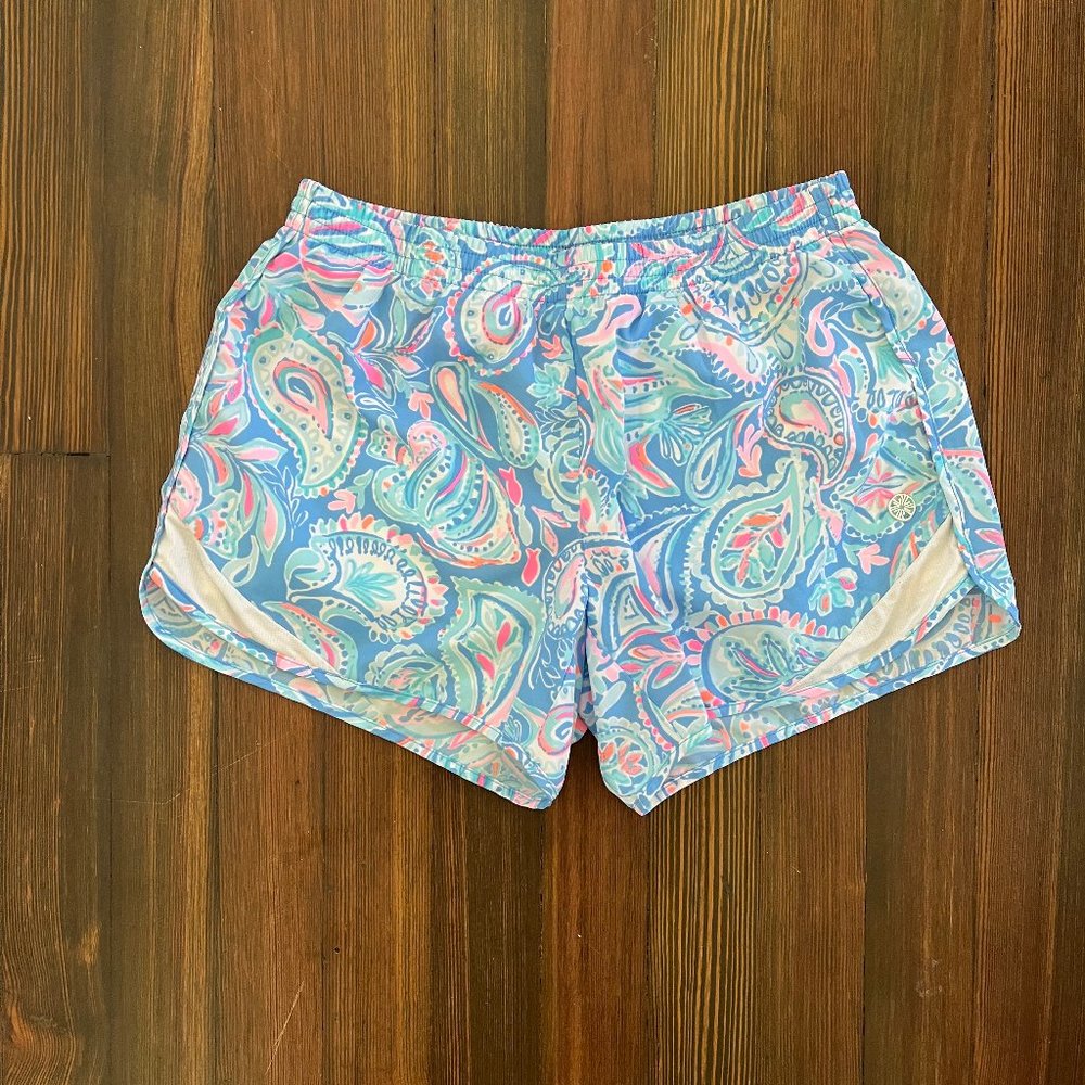 Lilly Pulitzer Luxletic 4" Shorts - sz S